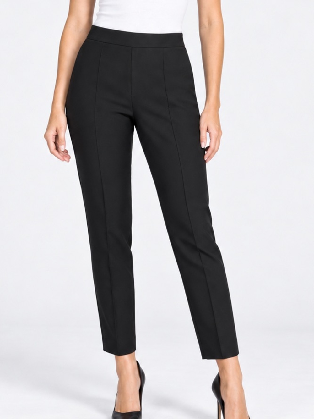 Akris Black Slim Tailored Pants Size 10 Front Seam side zip Minimalist Luxury